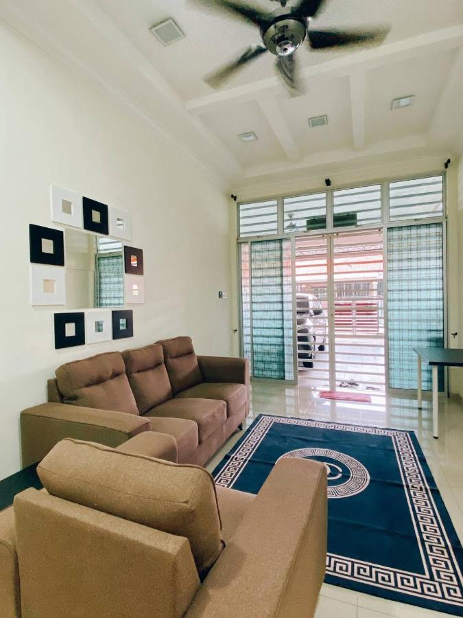 Rawyna Homestay Segamat Dış mekan fotoğraf